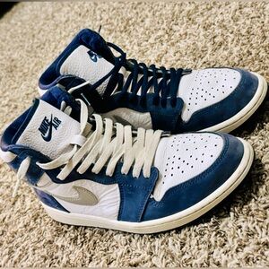 Air Jordan 1 Retro High ‘Midnight Navy’